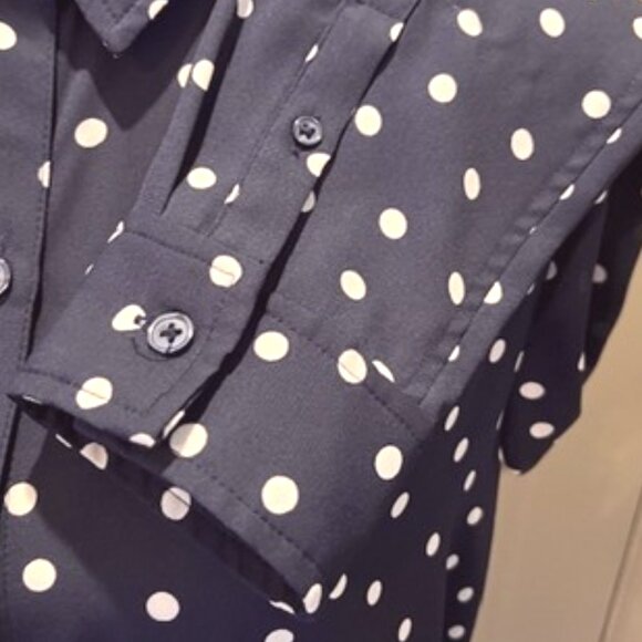 Macy's On 34th Blue & White Blue Polka Dot Blouse-MED-NWT - Picture 5 of 6
